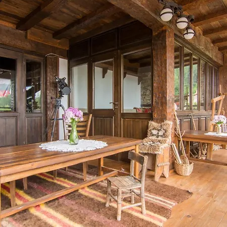 къща стара македония 2*