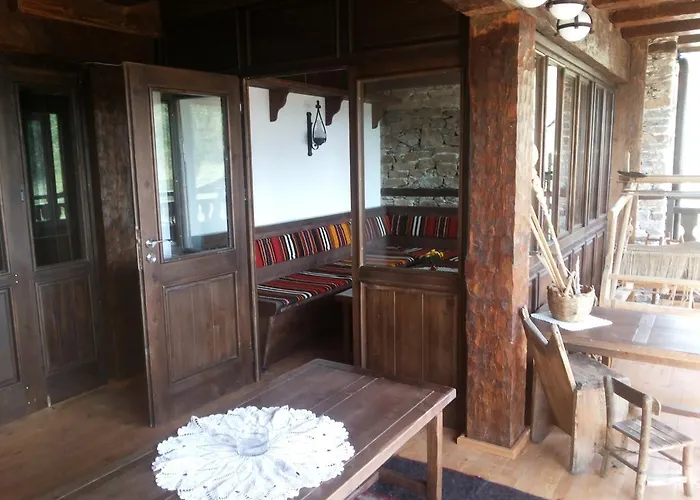 къща стара македония